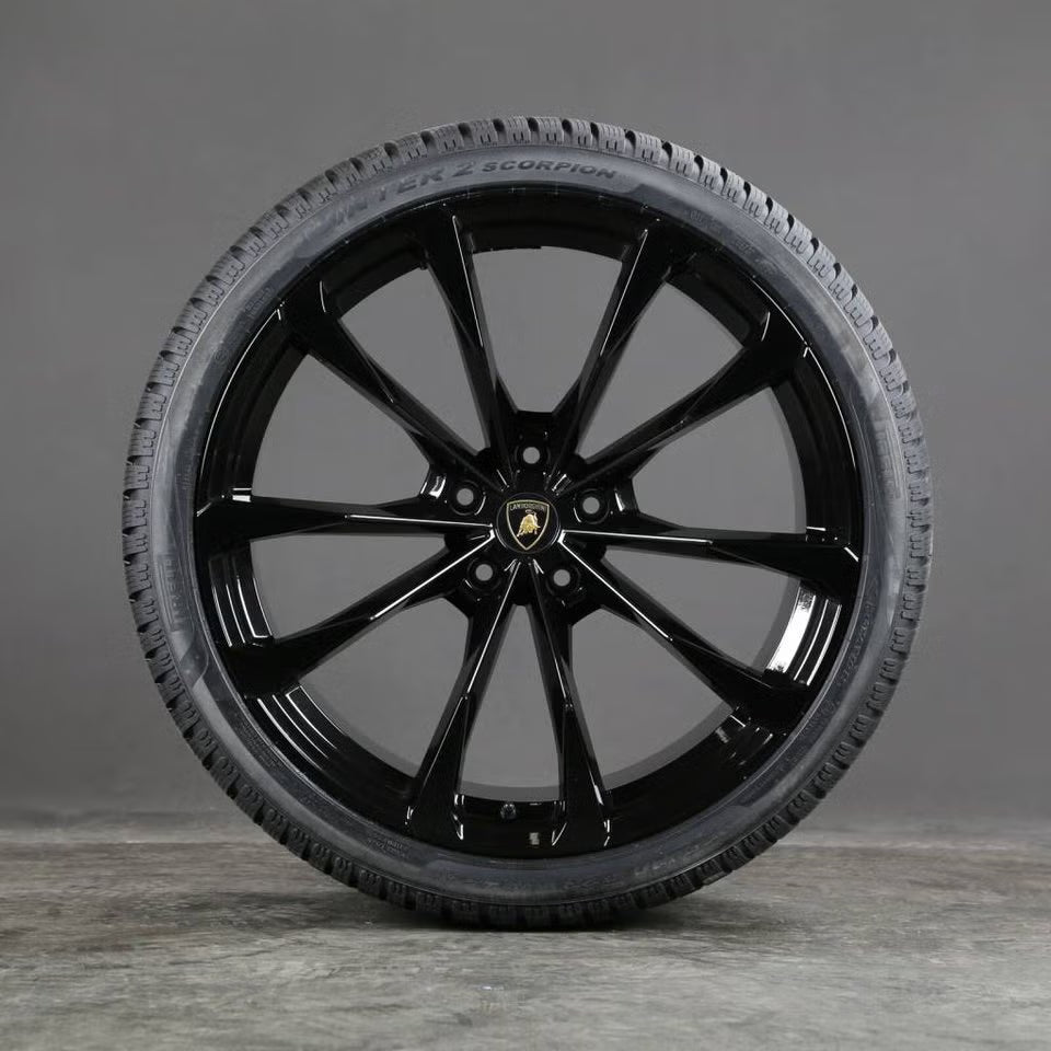 Lamborghini Urus 23" vinterhjul OEM - HELT NYA - *MOMS*