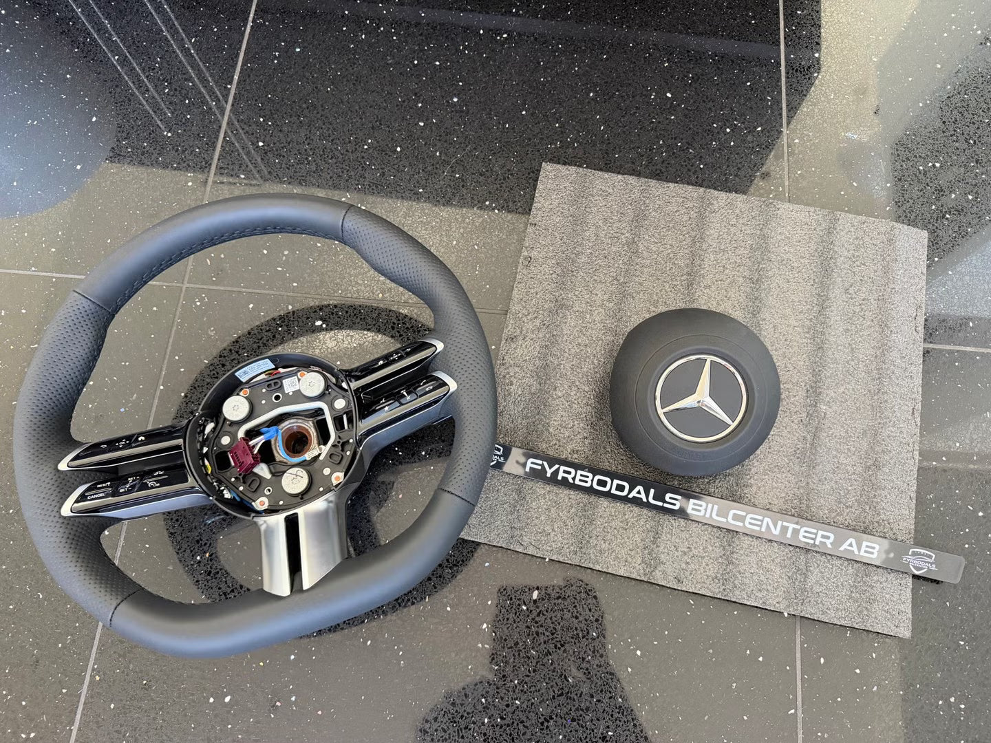 Mercedes Facelift ratt + airbag + rattvärme 2200mil W214 S214 från 2024 - *MOMS*